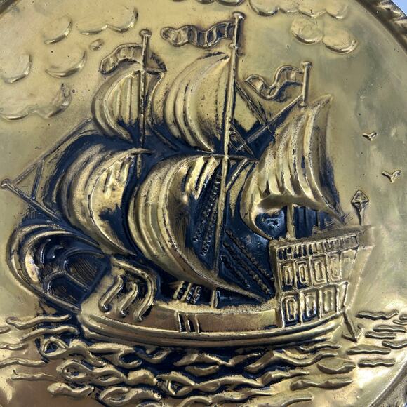 Vintage Made in England Embossed Brass Wall Plate Sailing Ship 8" with Hanger #1 - Picture 5 of 5